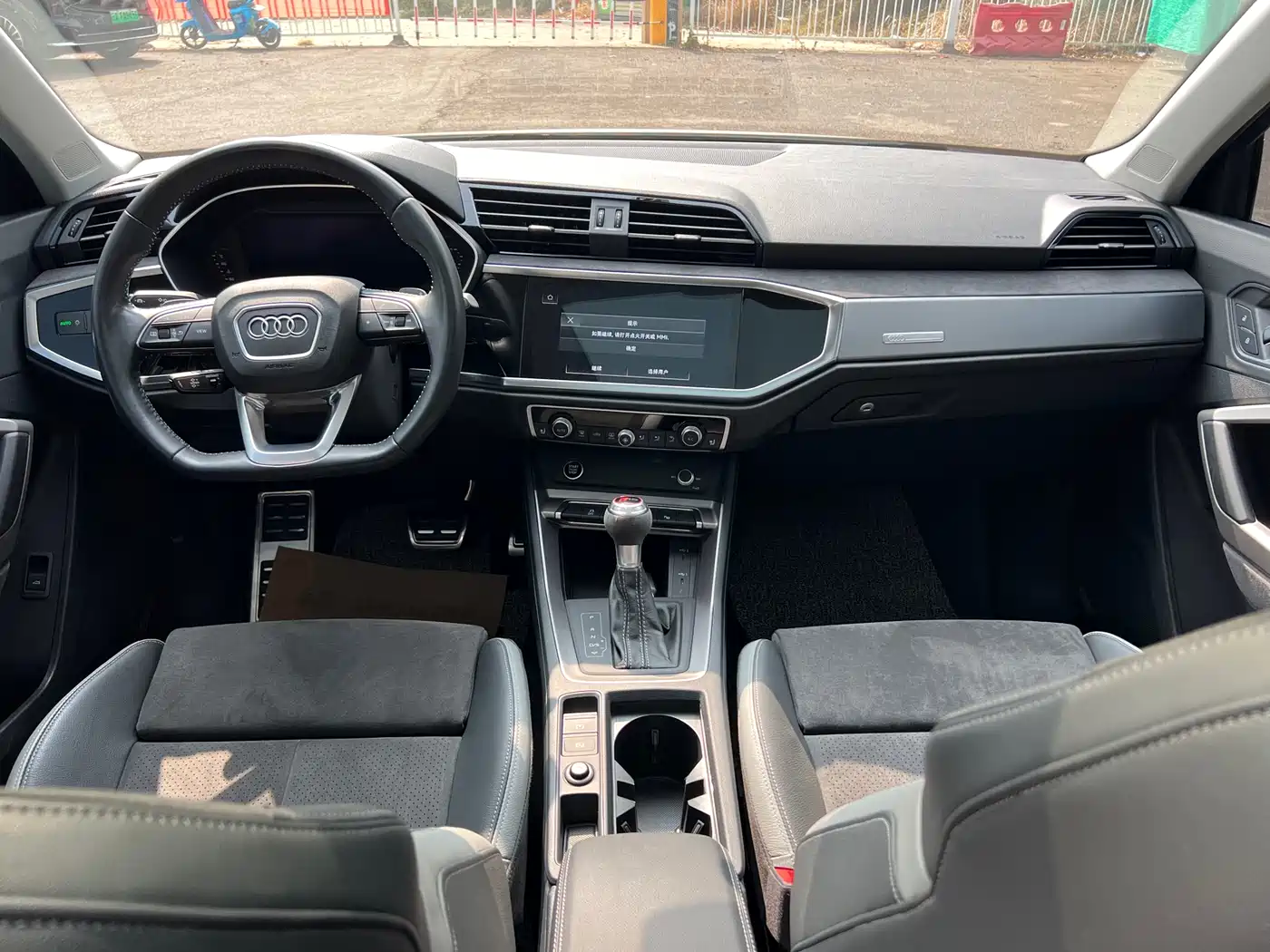 Audi Q3 2022 35 TFSI Fashion Dynamic фото 5