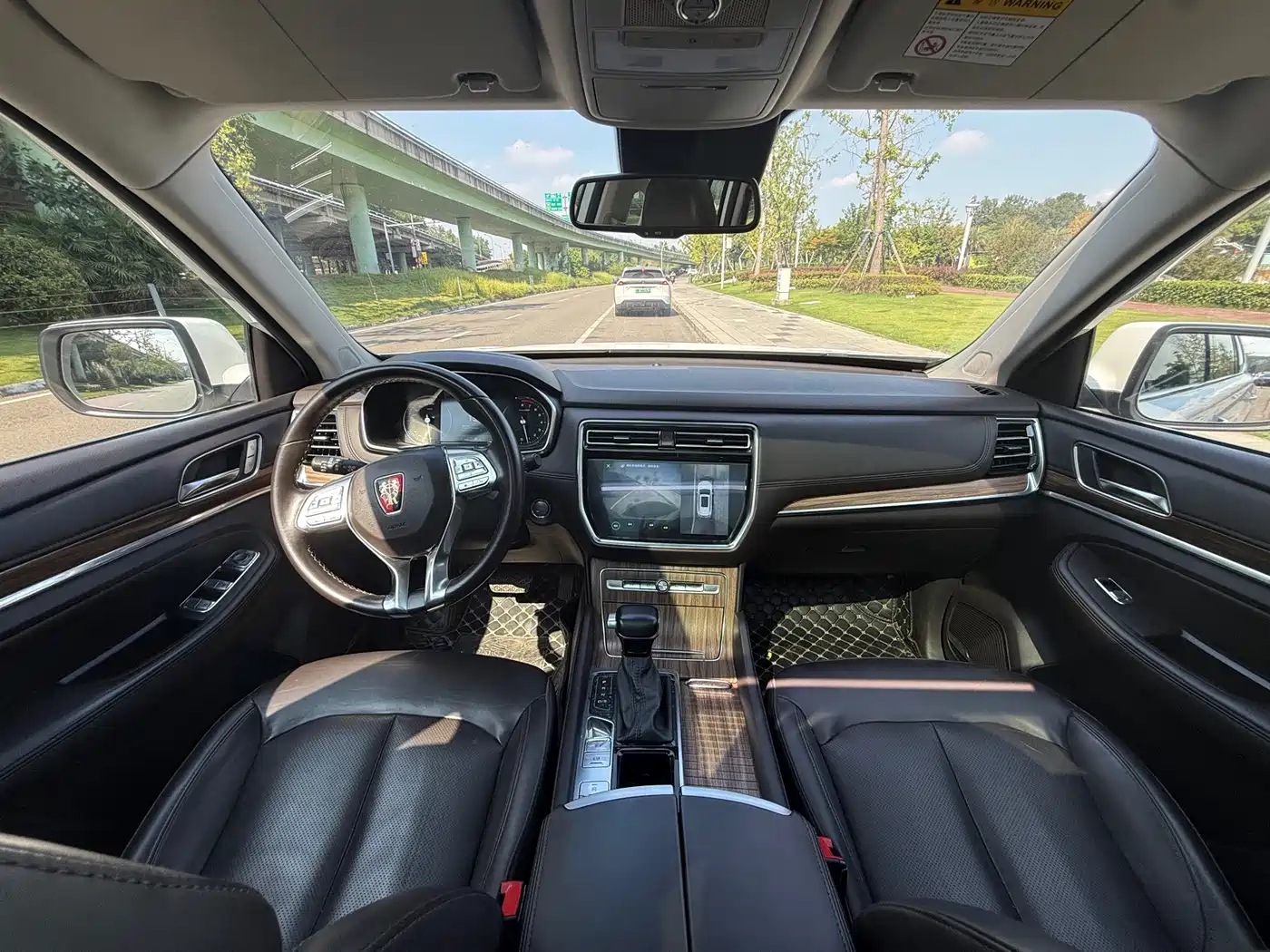 Roewe RX8 2019 2018 30T Internet-connected 2WD Ultimate Edition