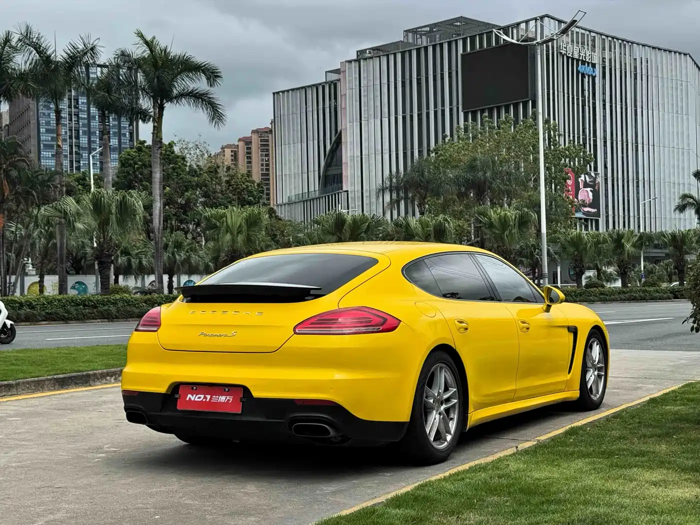 Porsche Panamera 2014 Panamera S Executive 3.0T фото 9