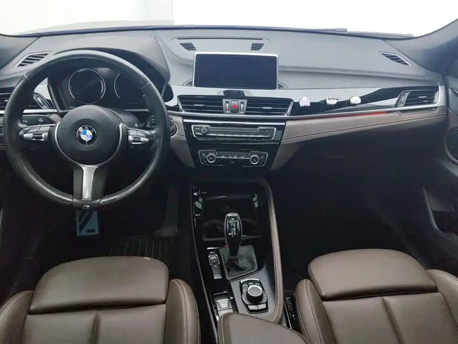 BMW X2 2020 sDrive25i Leading M Off-Road Package фото 12