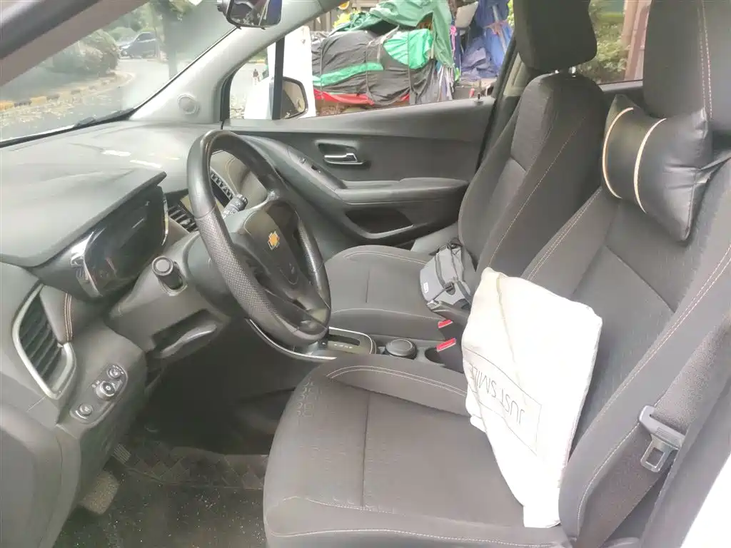 Chevrolet Trax 2018 330T Automatic 2WD Elite фото 8