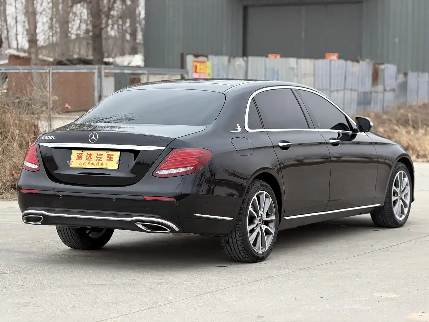 MERCEDES-BENZ E CLASS