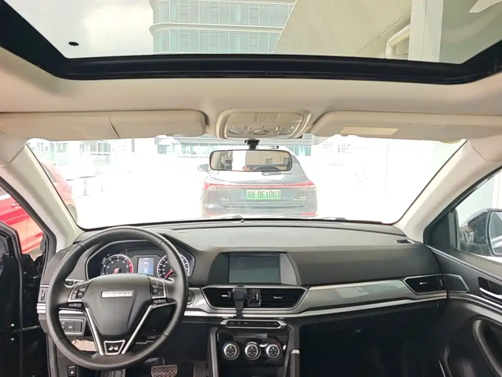 Фото 18 - Haval H6