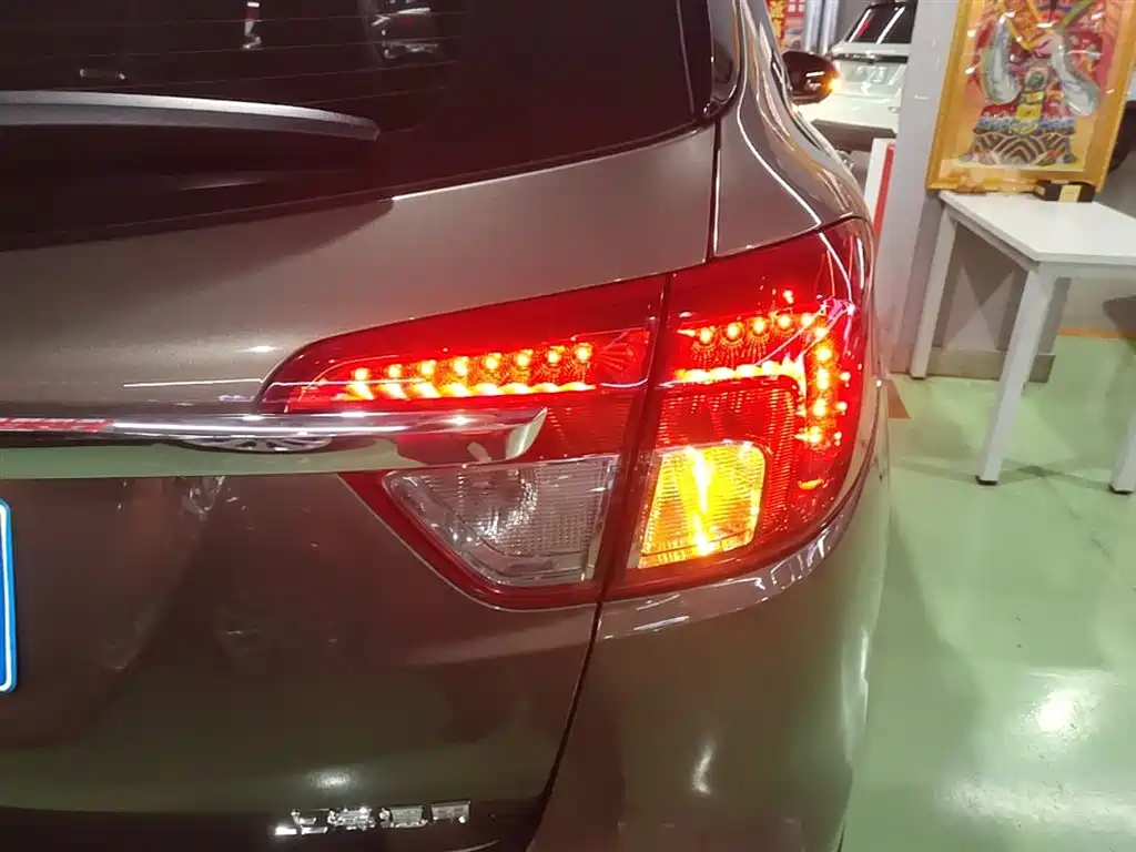 Buick Envision Plus 2016 28T 4WD Elite фото 8