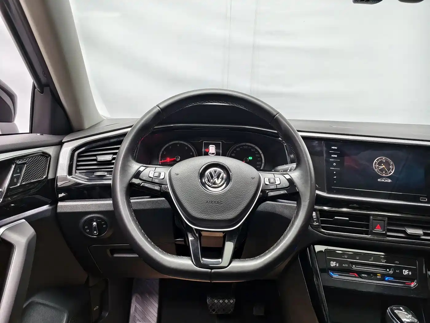 Volkswagen Tayron 2020 330TSI 2WD Luxury Smart Edition фото 12