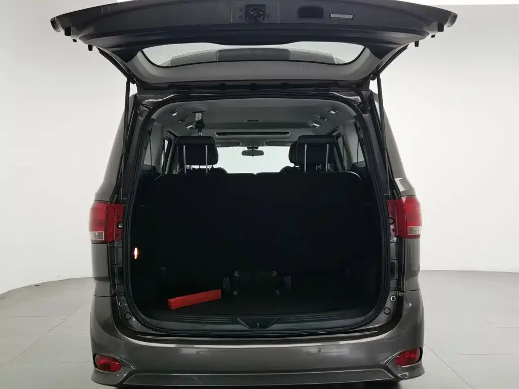 SAIC Maxus Maxus G10 2018 2018 PLUS 2.0T Automatic Elite Edition