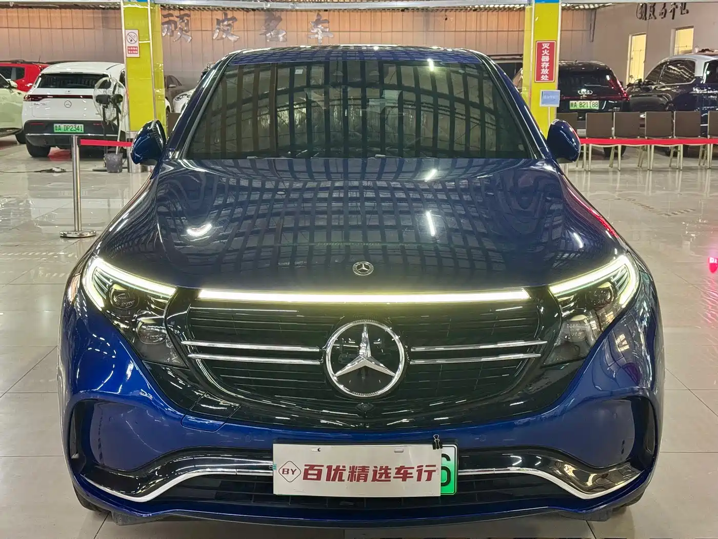 MERCEDES-BENZ EQC