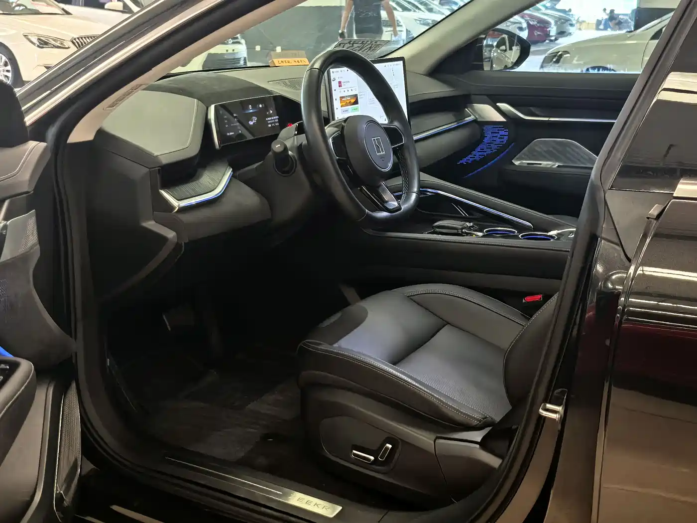 ZEEKR EXTREME KRYPTON 001