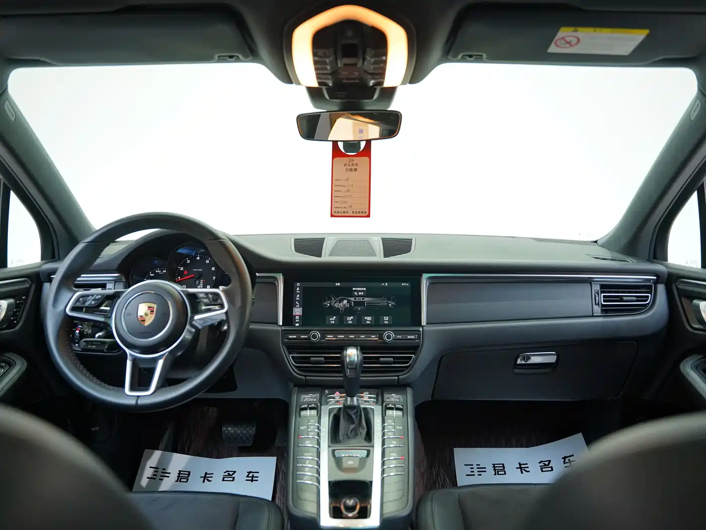 Porsche Macan 2018 Macan 2.0T фото 15