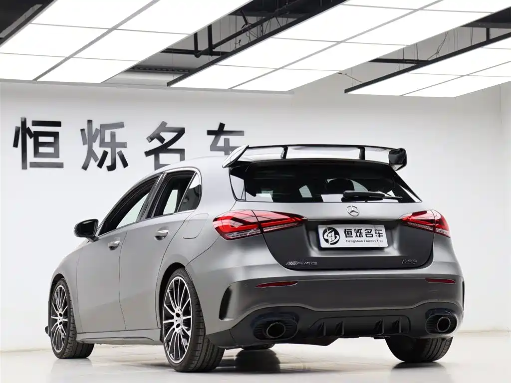 Mercedes-Benz A-Class AMG (Import) 2020 AMG A 35 4MATIC фото 24