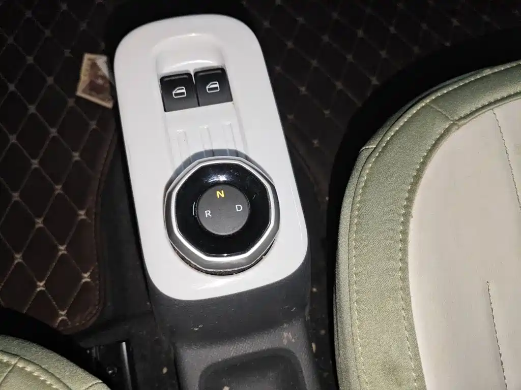 Фото 15 - Geely Galaxy Panda