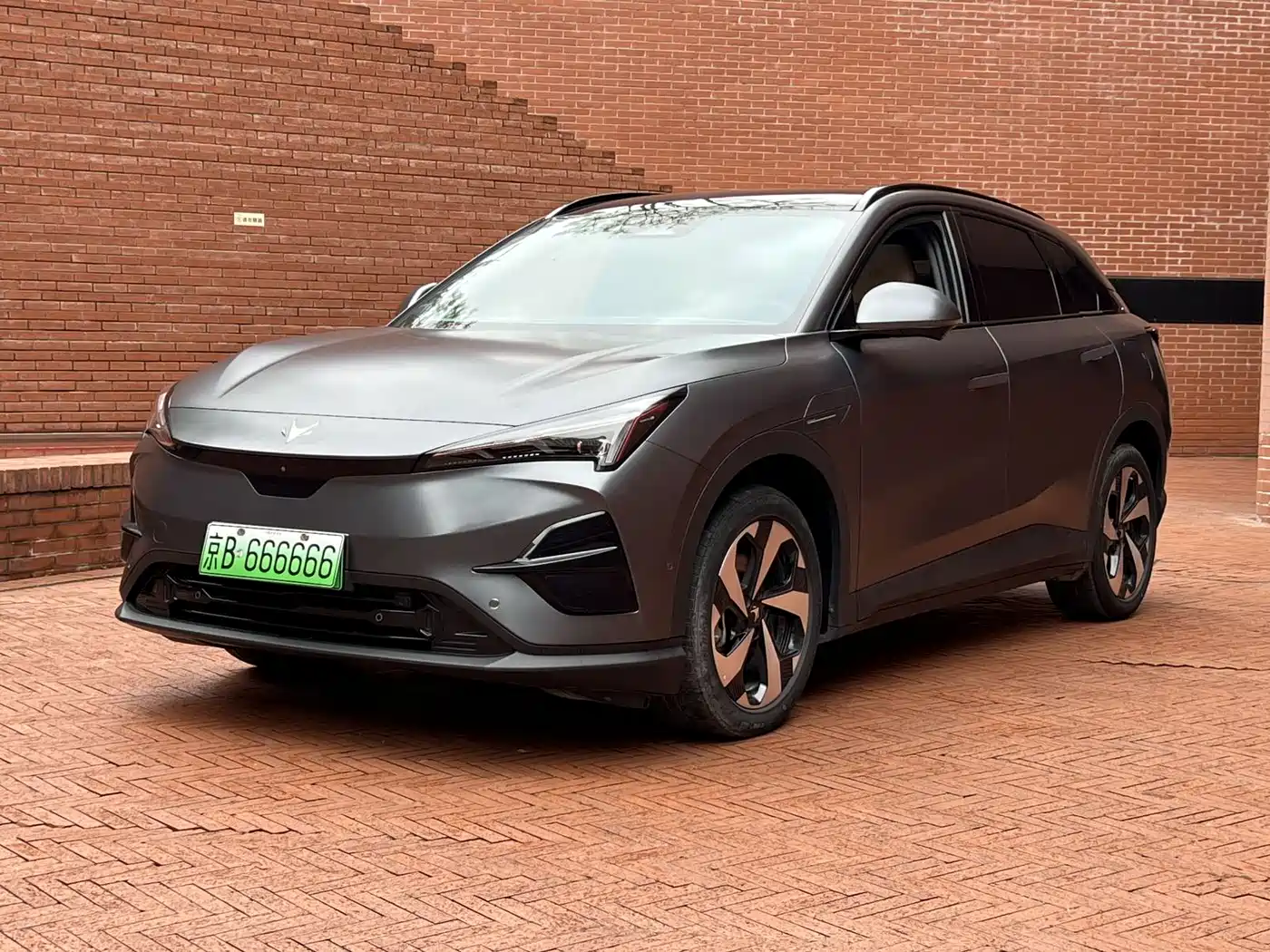 ARCFOX EXTREME FOX POLAR FOX ALPHA T5