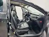 Photo 13 - Toyota Corolla