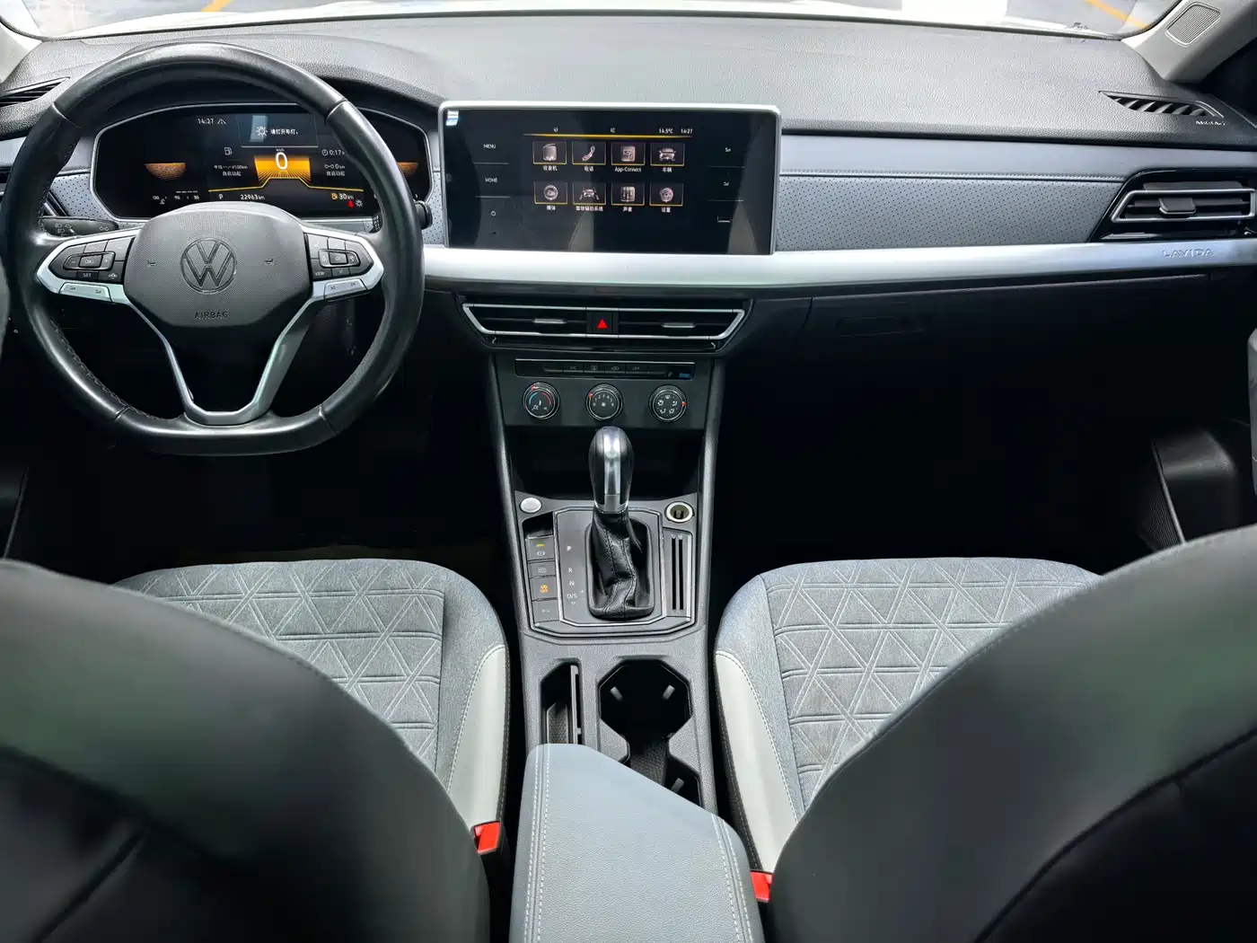 Volkswagen Lavida 2022 280TSI DSG Comfort Edition фото 12