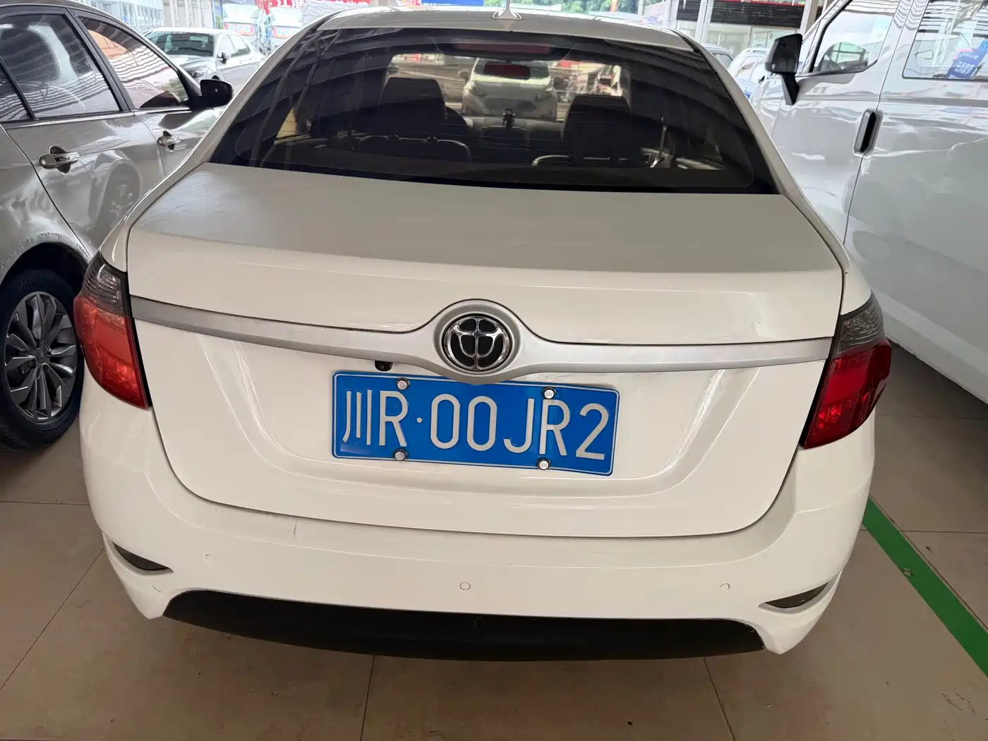 Zhonghua H330 2015 2013 1.5L Automatic Luxury