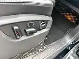 Фото 30 - Volkswagen Touareg