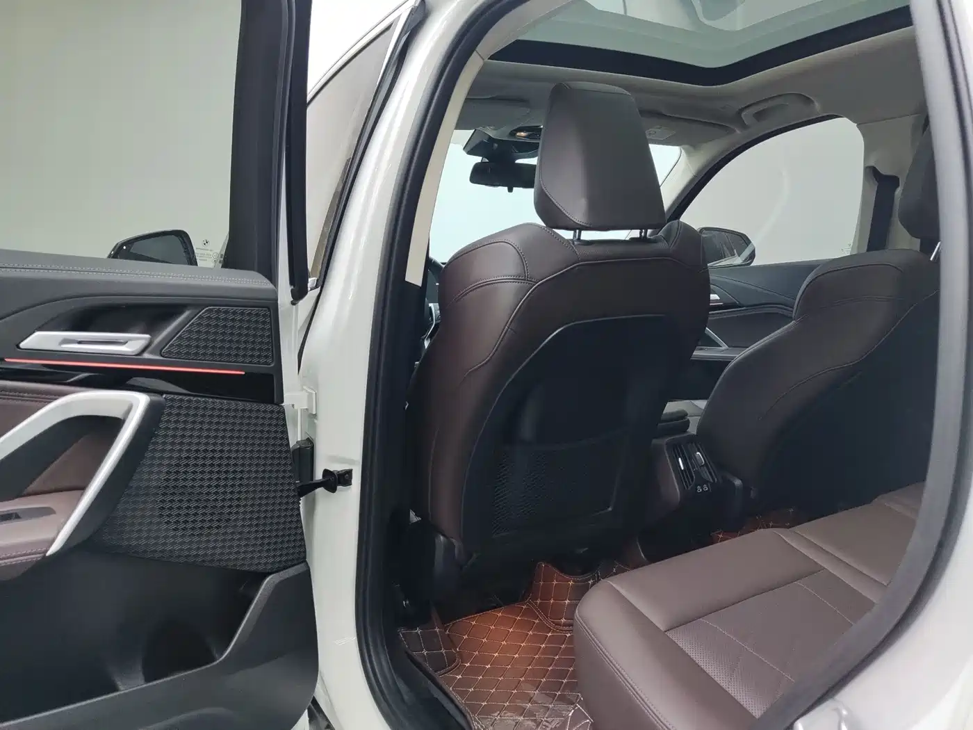 BMW X1 2024 2023 sDrive20Li X Design Package