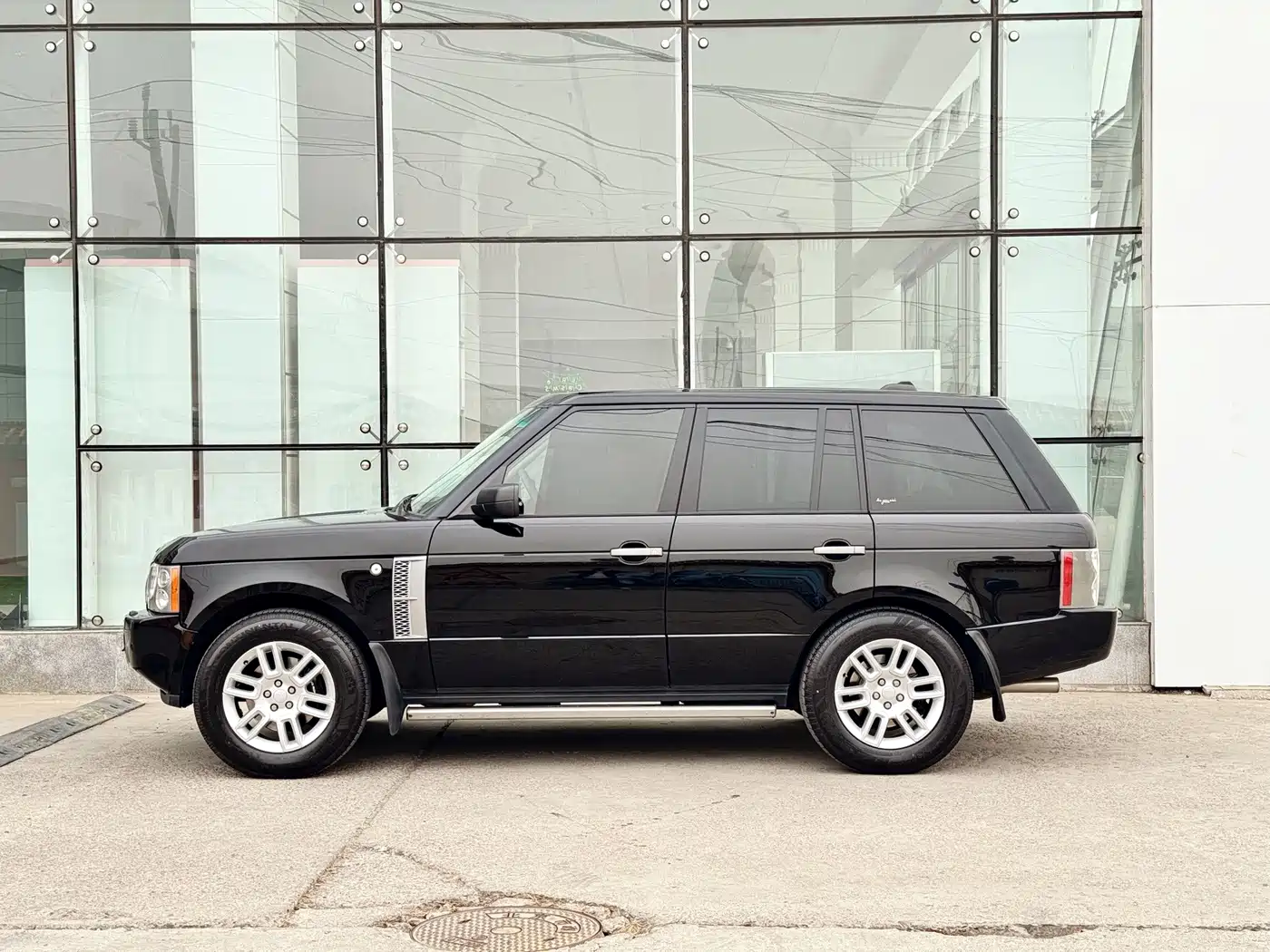 Land Rover Range Rover 2008 2007 Model 4.2 SC V8