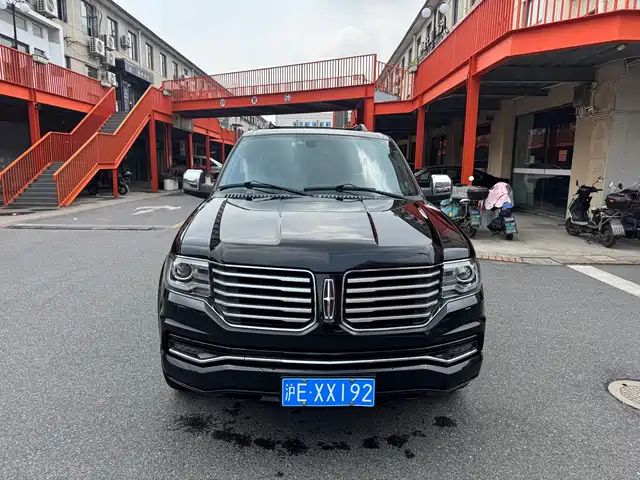 lincoln navigator