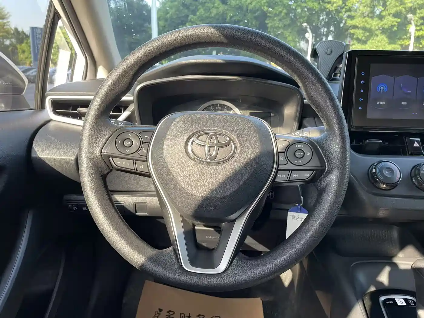 Toyota Corolla 2019 1.2T S-CVT GL Pioneer Edition фото 17