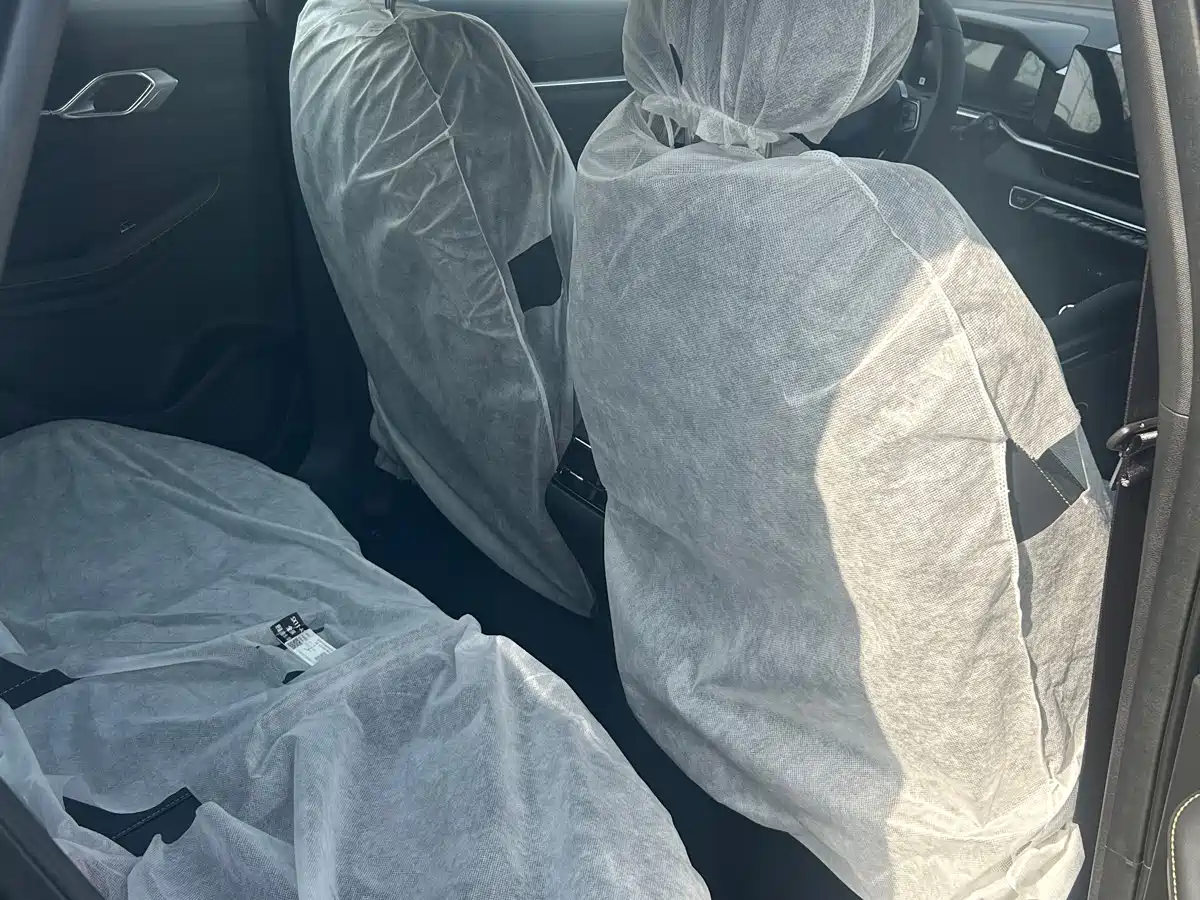 GEELY AUTOMOBILE BINYUE