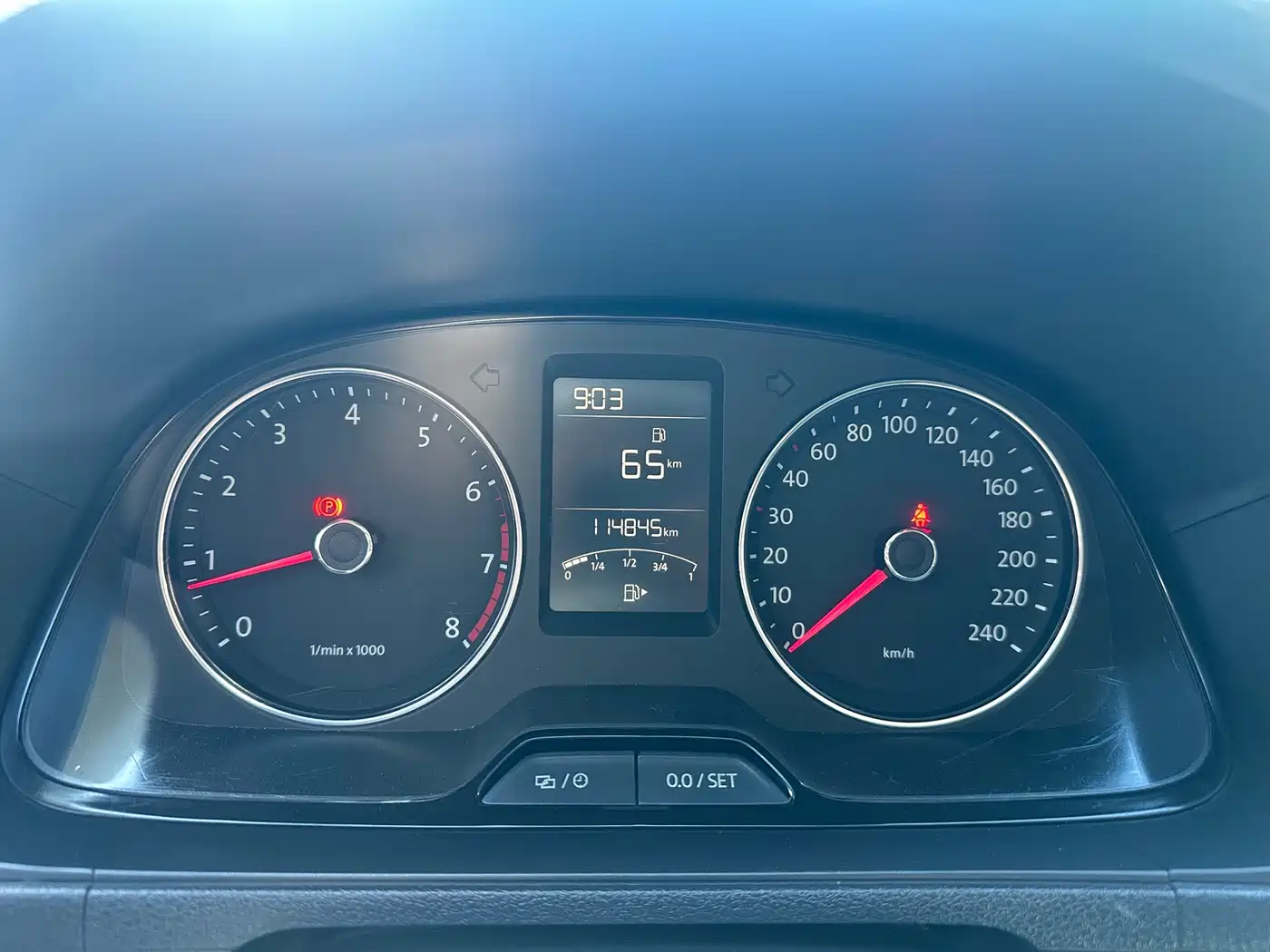 Volkswagen Lavida Tour 2013 1.6L Manual Comfort фото 12