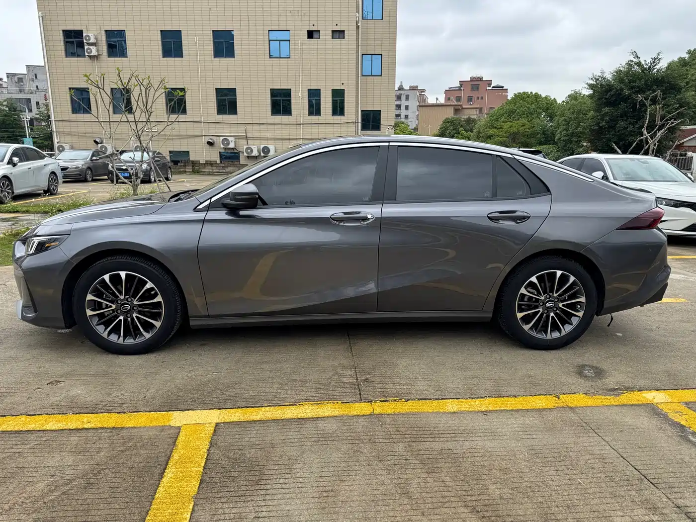 GAC Trumpchi Trumpchi Emkoo 2021 270T DCT J11 Edition фото 4