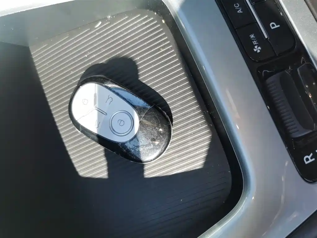 Geely Galaxy Starry Wish 2026 Edition 310km Youth Version фото 9