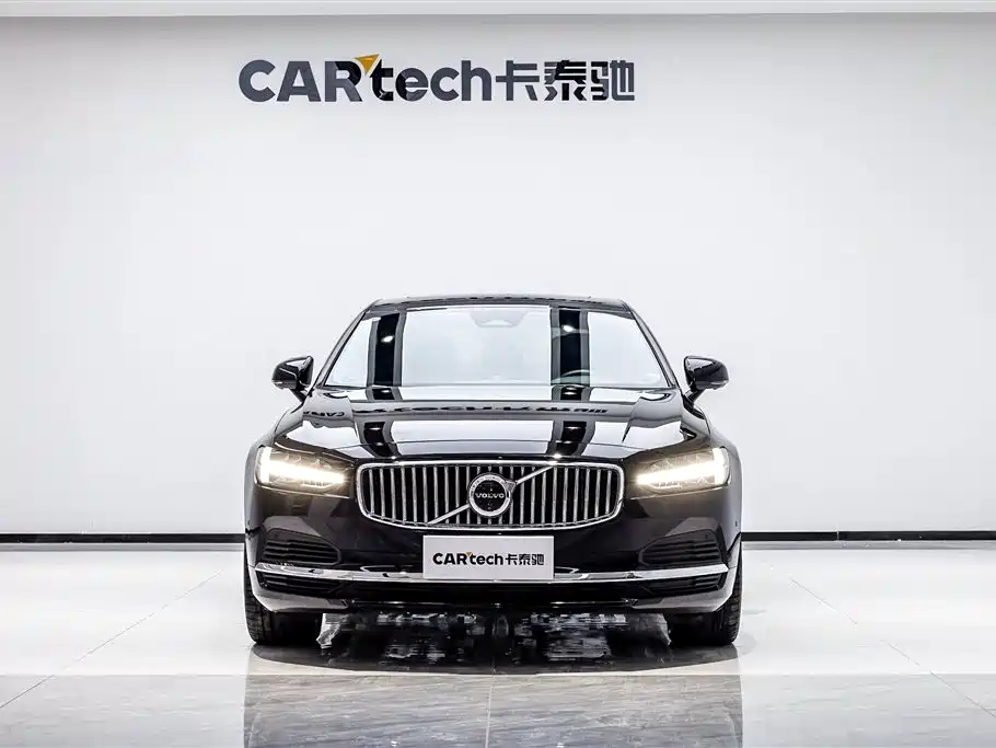 VOLVO S90 PLUG IN HYBRID