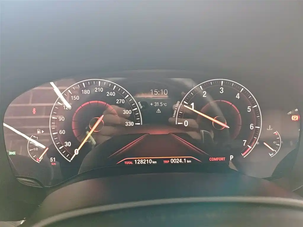 BMW 6 Series GT 2019 630i M Sport Grand Tourer Edition фото 12
