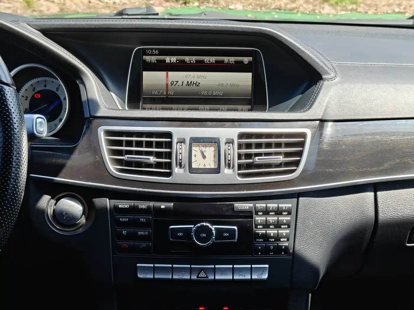Mercedes-Benz E-Class 2015 E 320 L фото 13