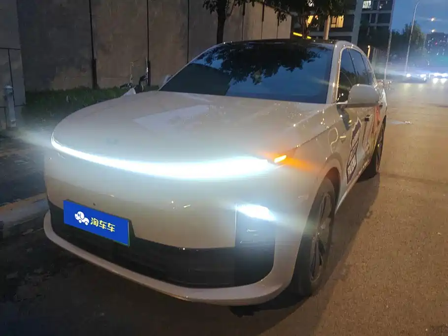 Li Auto L6 2024 Pro
