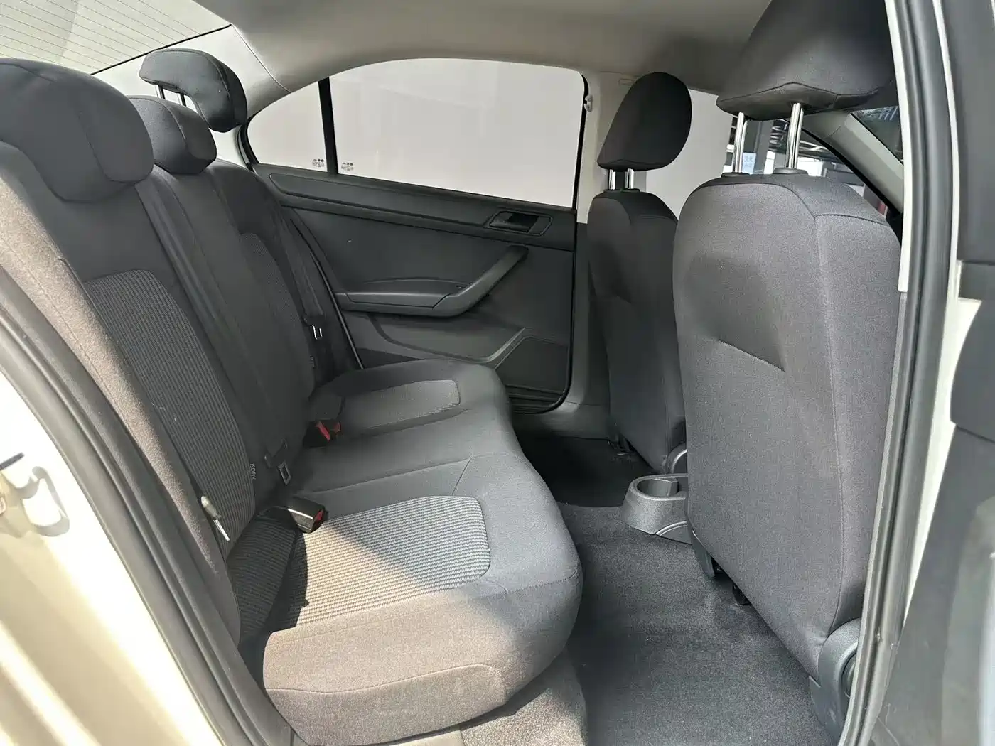 Volkswagen Santana 2018 1.5L Automatic Trend Edition фото 15