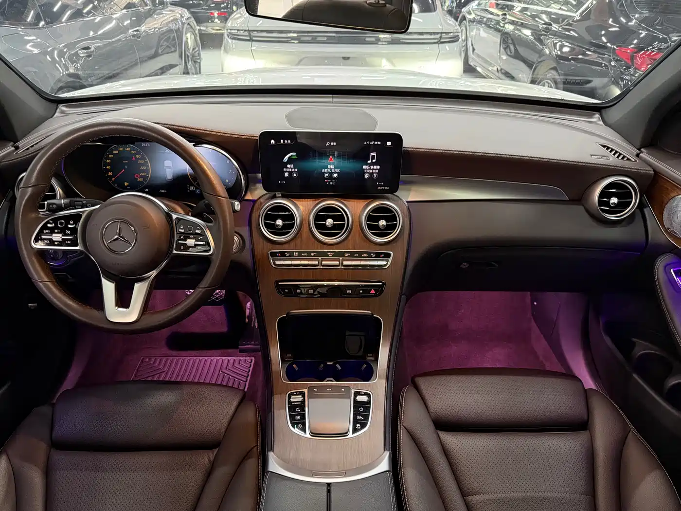 Mercedes-Benz GLC 2021 GLC 300 L 4MATIC Sporty фото 5