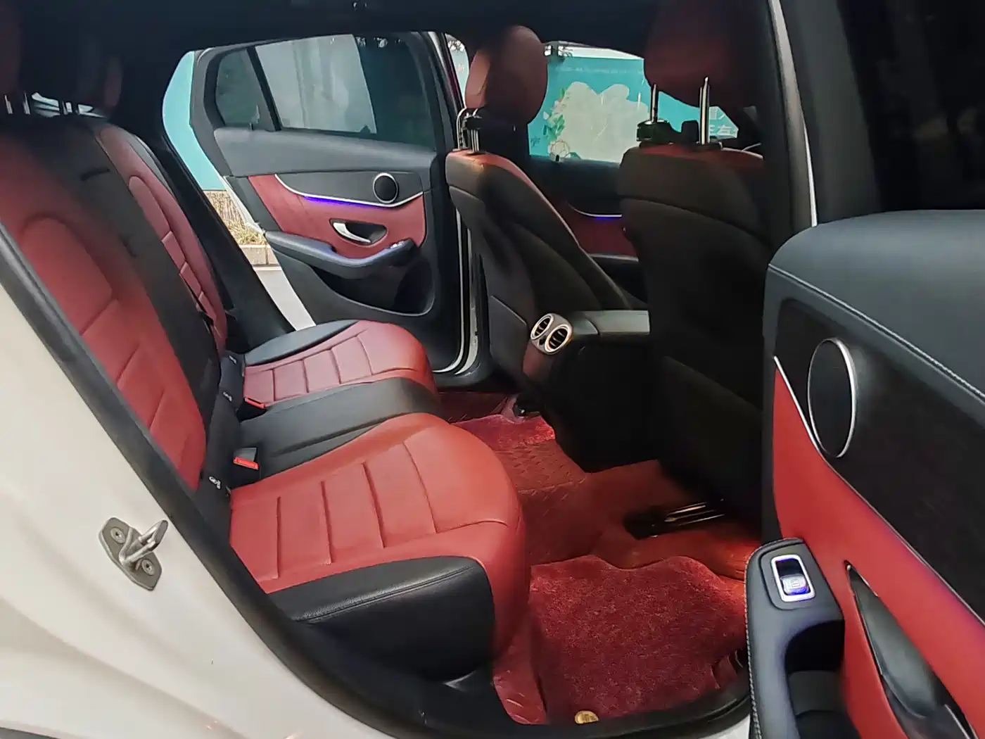 Mercedes-Benz GLC Coupe 2020 GLC 300 4MATIC Coupe SUV фото 10