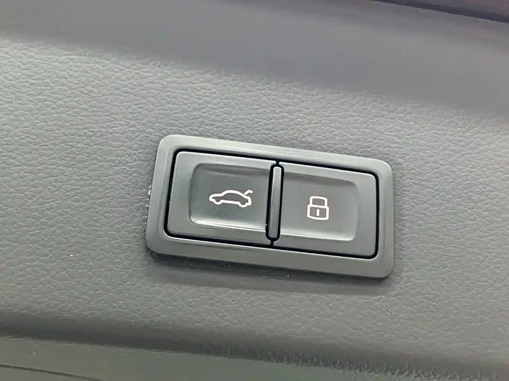 صورة 12 - Audi A6 (Import)