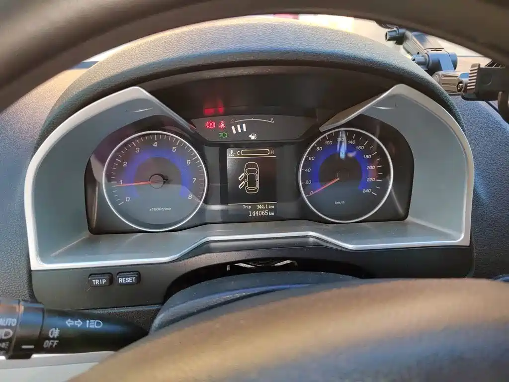 Geely Emgrand 2015 2014 Sedan 1.5L Manual Fashion
