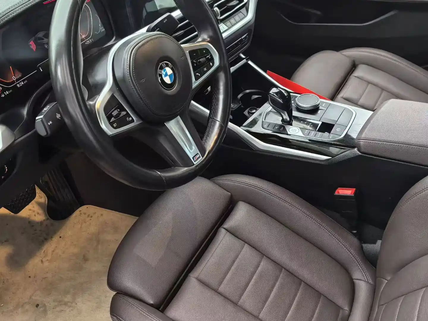 صورة 9 - BMW 3 Series