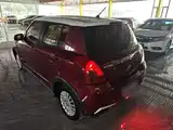 Фото 5 - Suzuki Swift