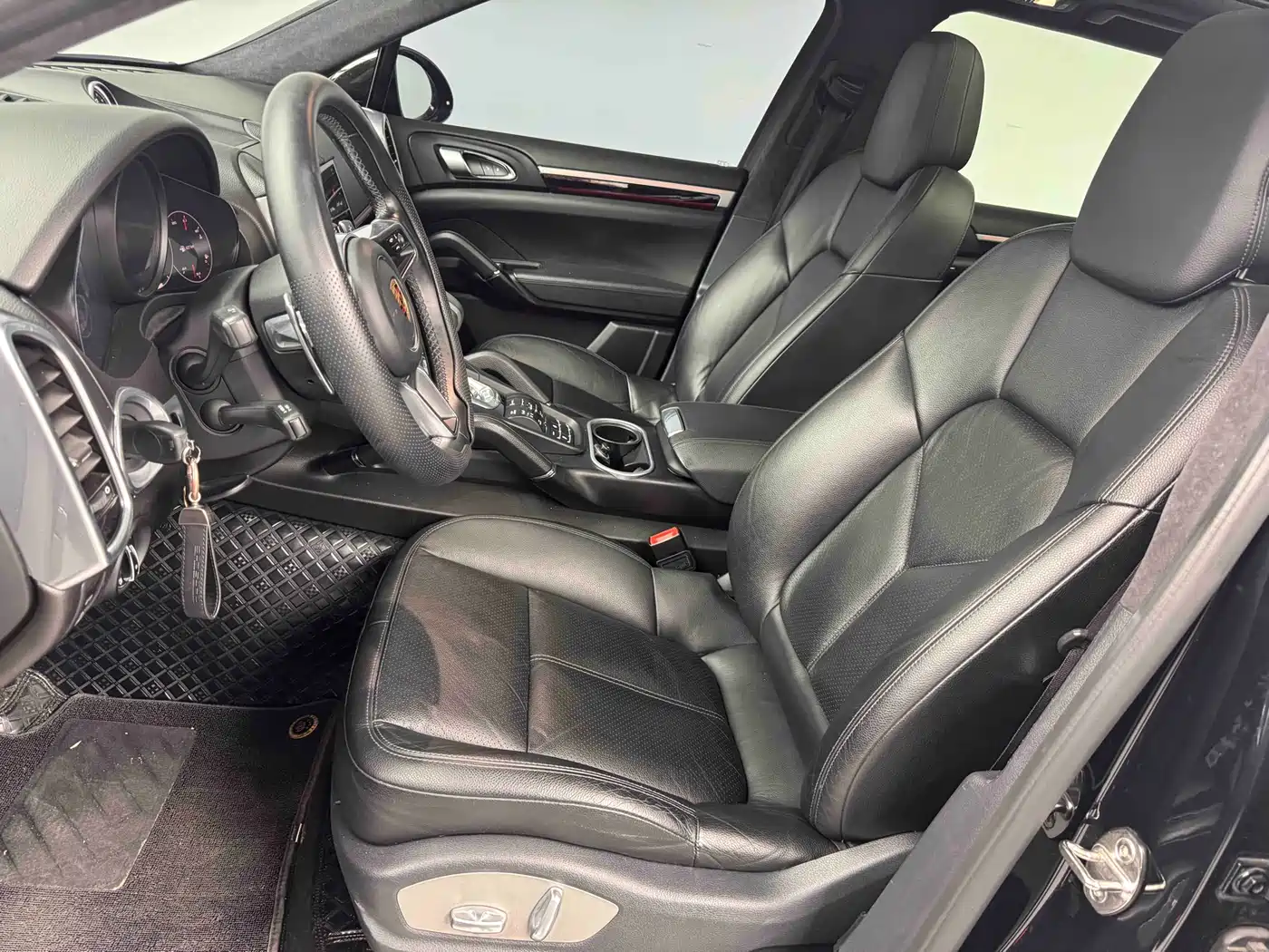 Porsche Cayenne 2016 Cayenne 3.0T фото 11
