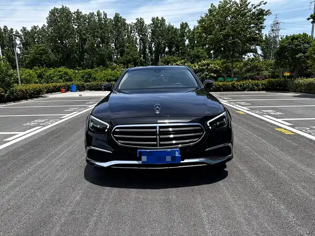 Mercedes-Benz E E 260 L