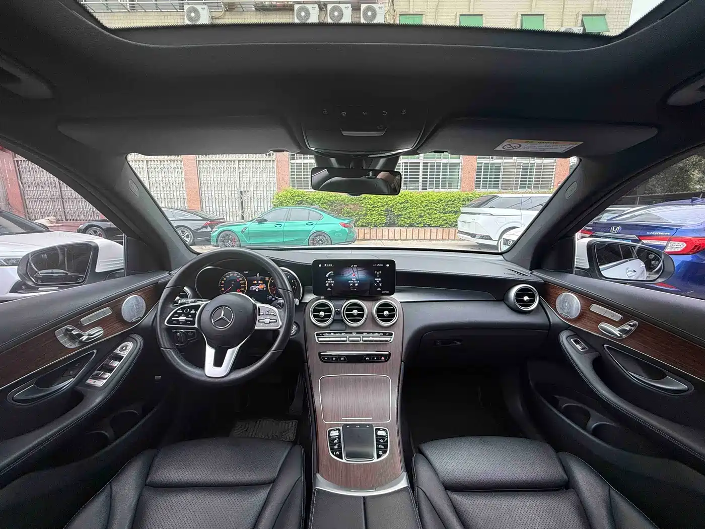 Mercedes-Benz GLC 2021 GLC 300 L 4MATIC Sporty фото 14