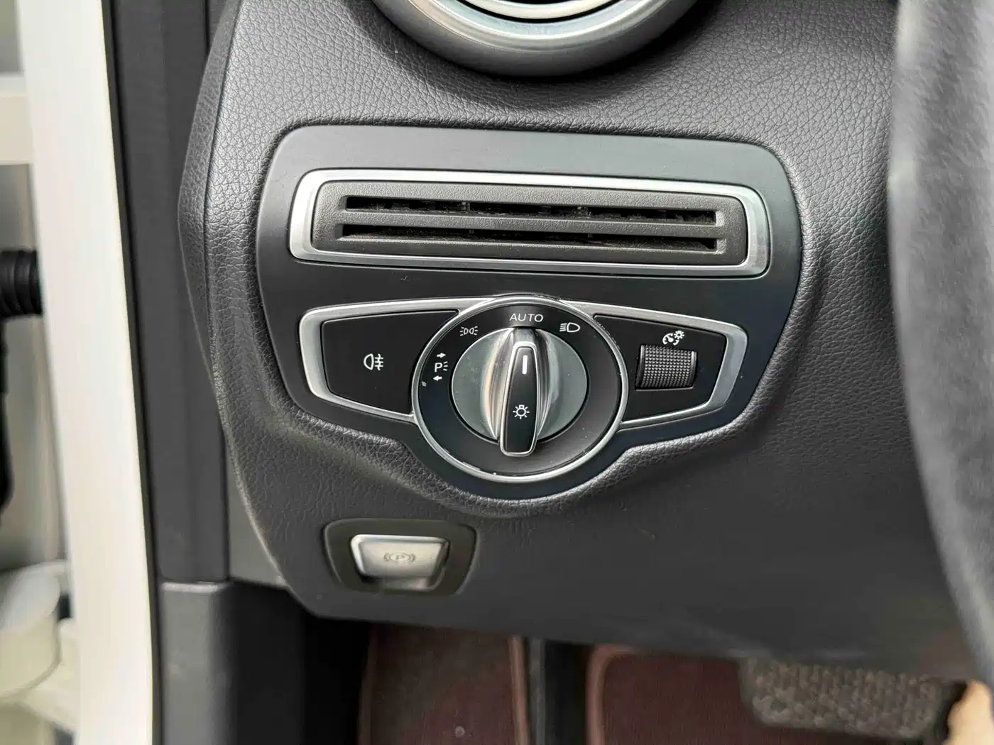 Mercedes-Benz GLC 2021 GLC 300 L 4MATIC Sporty фото 25