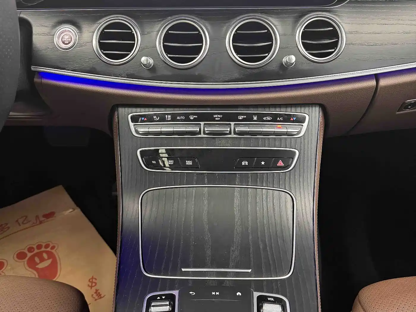 Mercedes-Benz E-Class New Energy 2023 E 350 e L Plug-in Hybrid Sport Sedan фото 19
