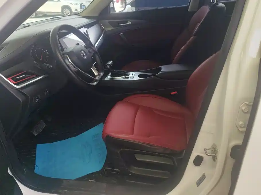 Changan CS35 PLUS 2019 2019 1.4T DCT Smooth Connect Blue Whale Edition