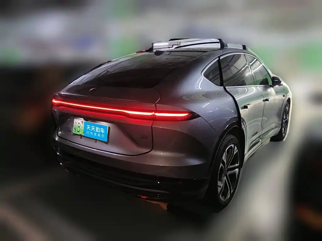 Фото 2 - NIO EC6