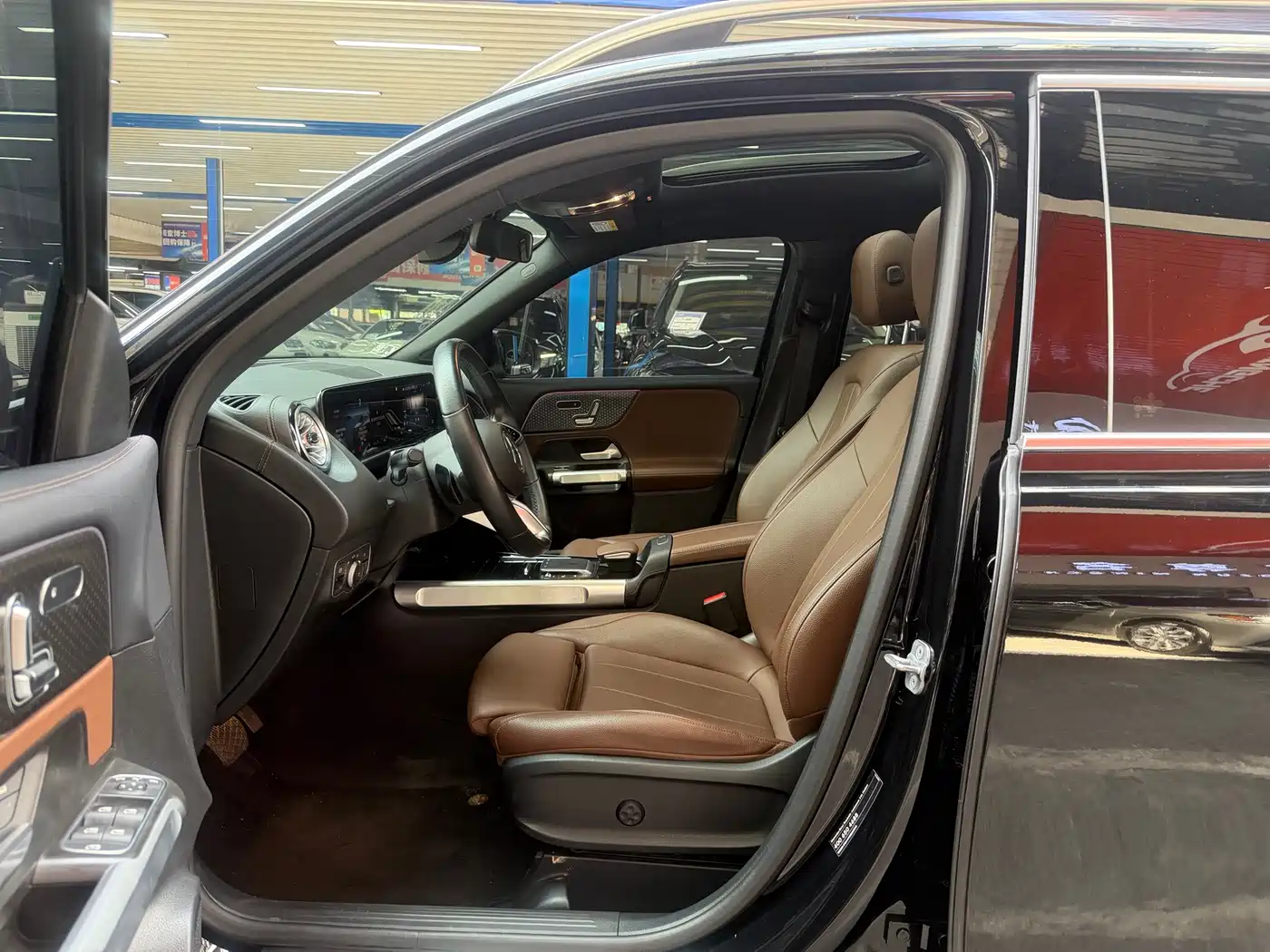 Mercedes-Benz GLB 2024 2024 GLB 220 Fashion