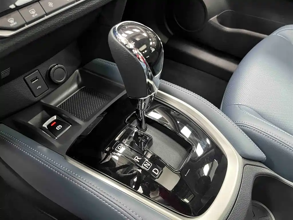 NISSAN QIJUN