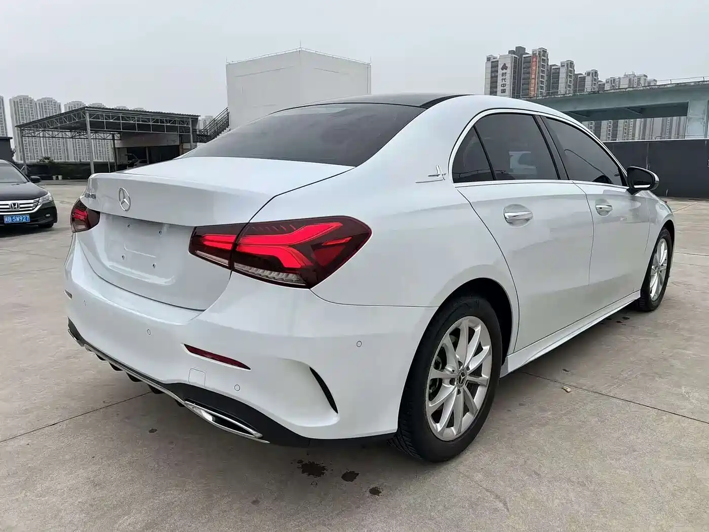 MERCEDES-BENZ A CLASS