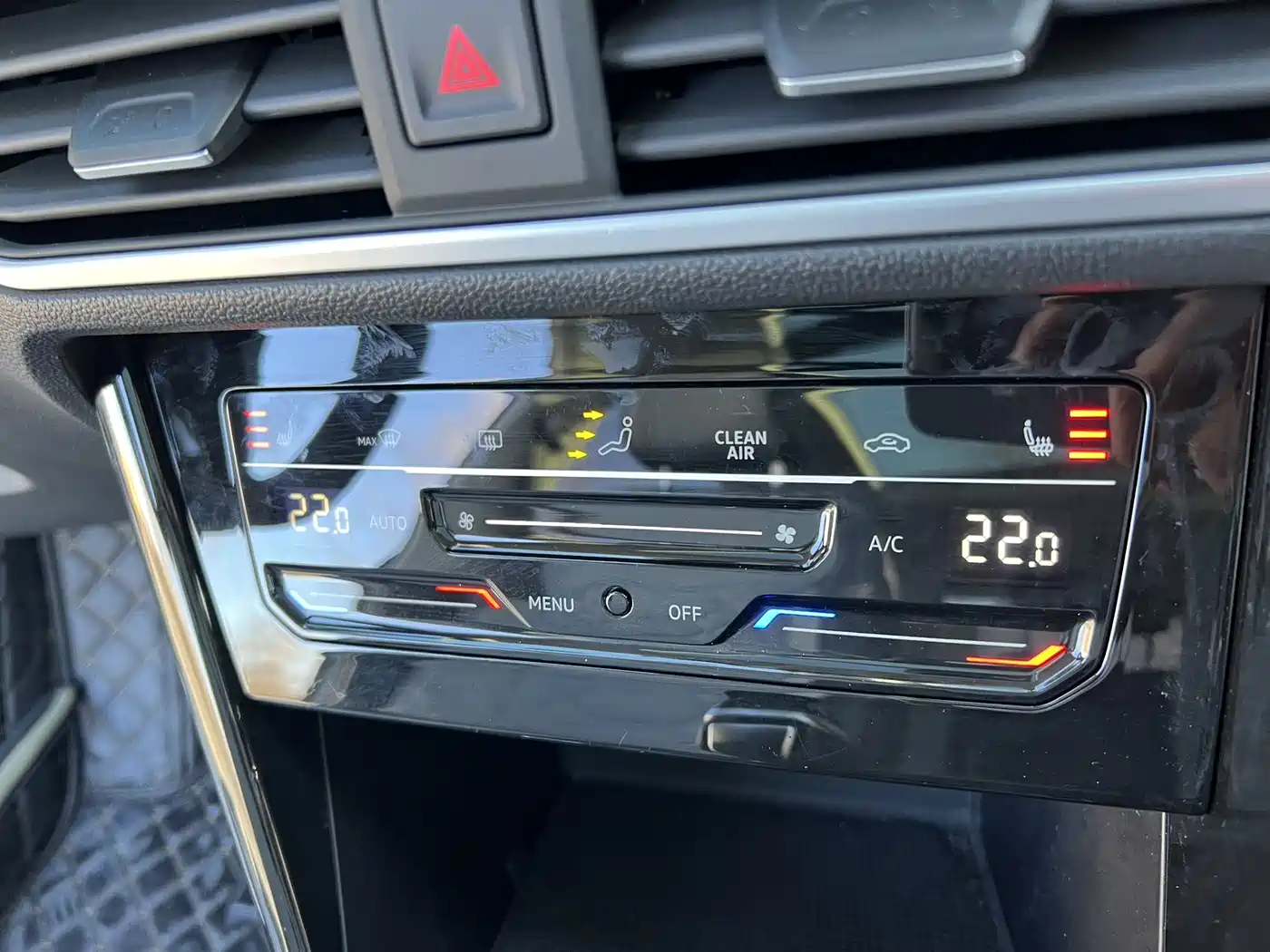 Volkswagen Tayron 2023 280TSI 2WD Luxury Plus Advanced Edition фото 8
